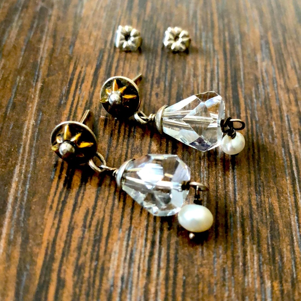 Quartz crystal pearl drop earrings
